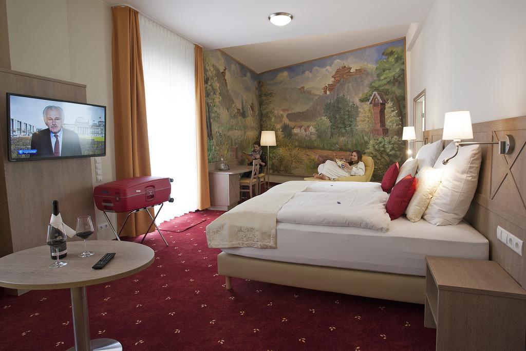 Zum Ochsen Hotel ฮาวเอนชไตน์ ภายนอก รูปภาพ